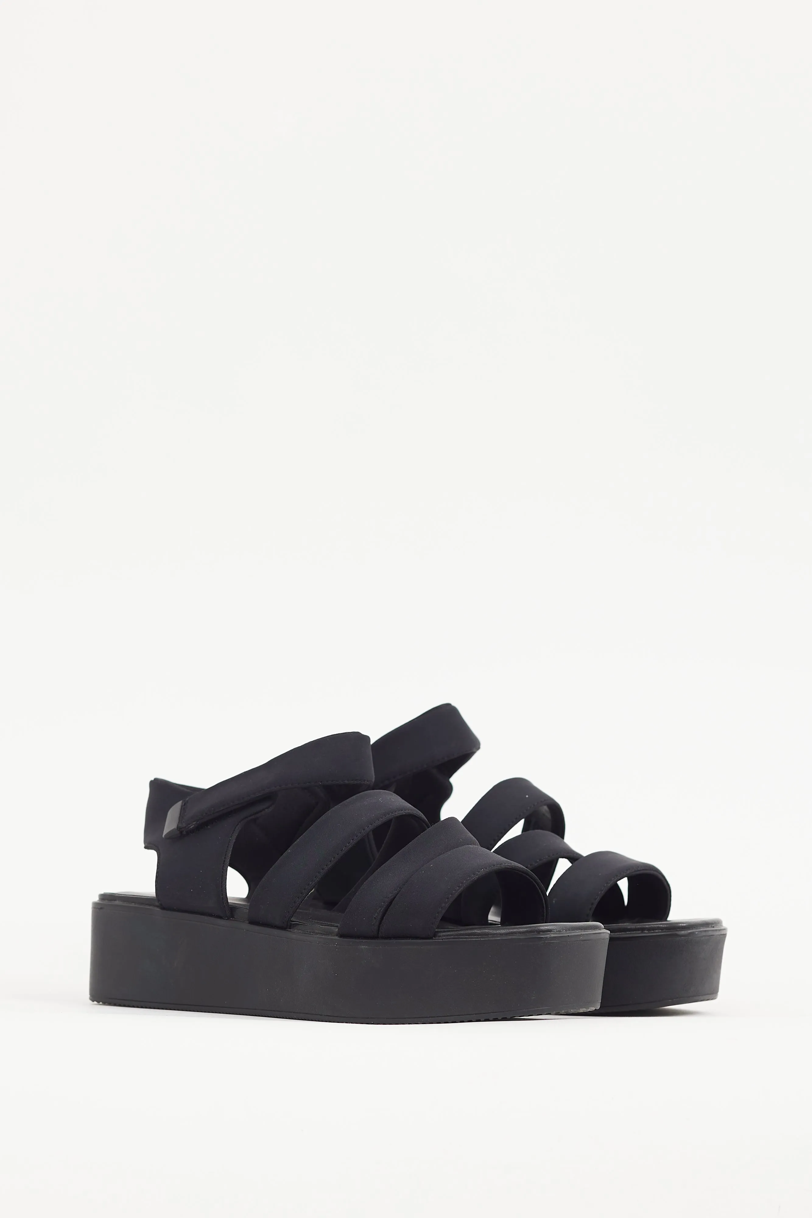 Black Bonnie Flatform Sandal